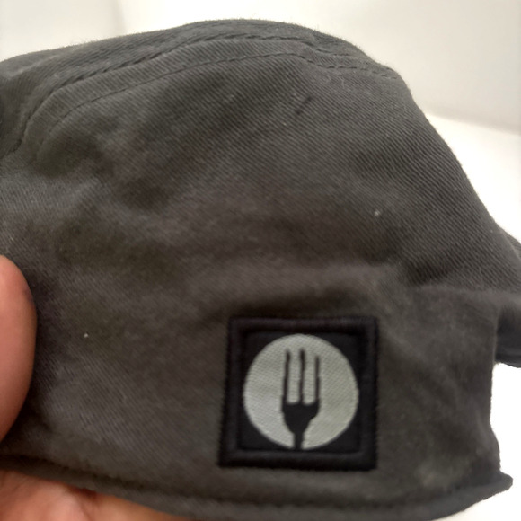 Chef Works Gray Urban Hat Giada Restaurant Adult Size S/M - Picture 8 of 9
